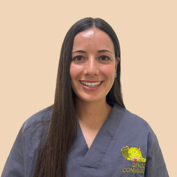María, maestra especialista en audición y lenguaje del centro Benidorm-Villajoyosa