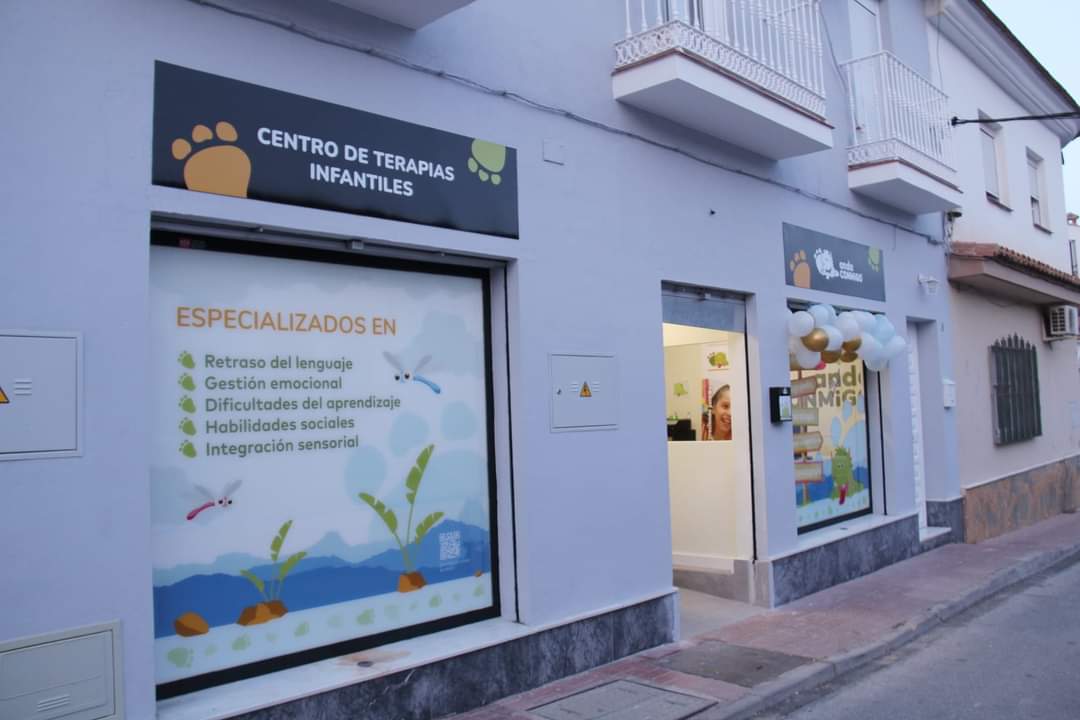 Fachada del centro anda CONMiGO Cártama