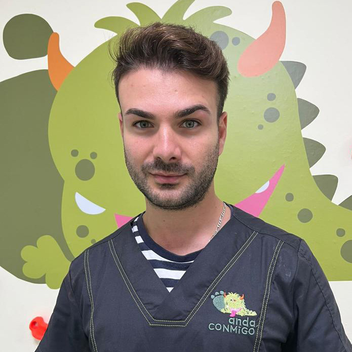 Fernando, educador y experto en atención temprana y profesor de audiciÃ³n y lenguaje del centro Ceuta