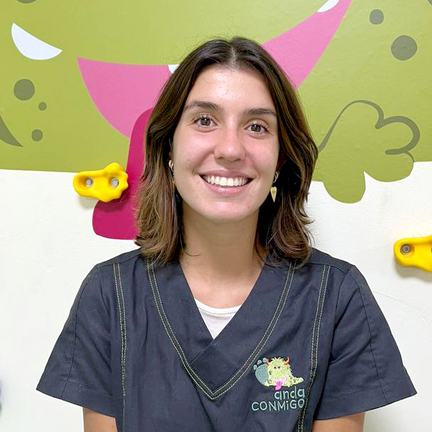 Inma, terapeuta ocupacional del centro Ceuta
