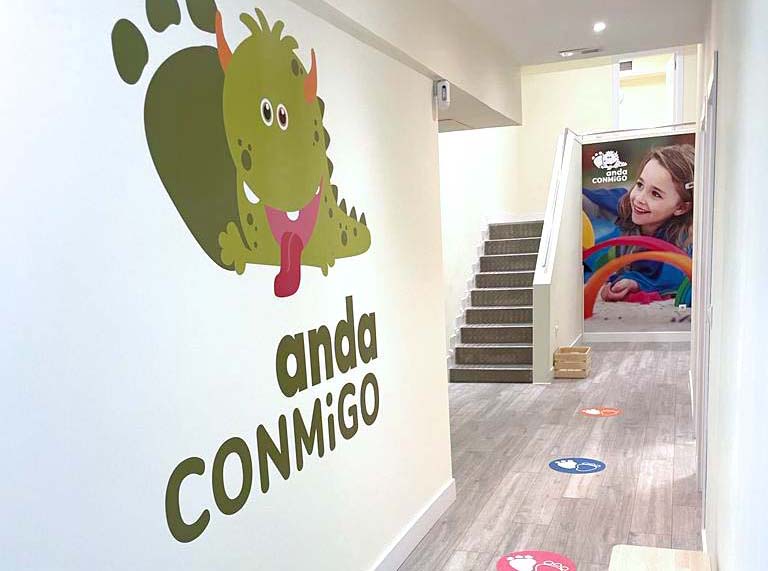Interior del centro anda CONMiGO Chamberí