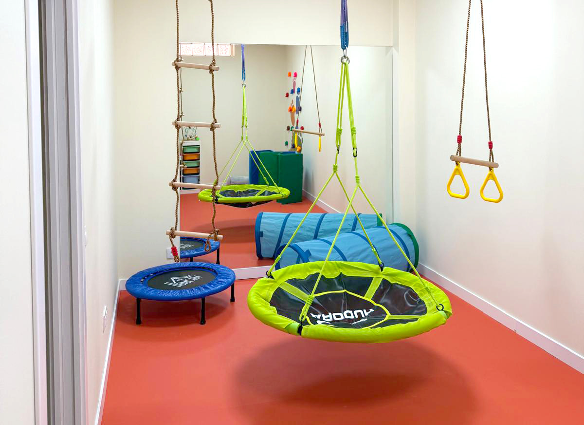 Sala de terapia ocupacional del centro anda CONMiGO Coslada El Puerto