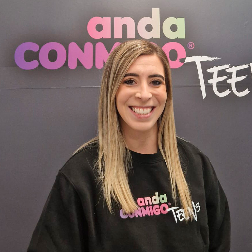 Irene, logopeda del centro anda CONMiGO Teens El Escorial