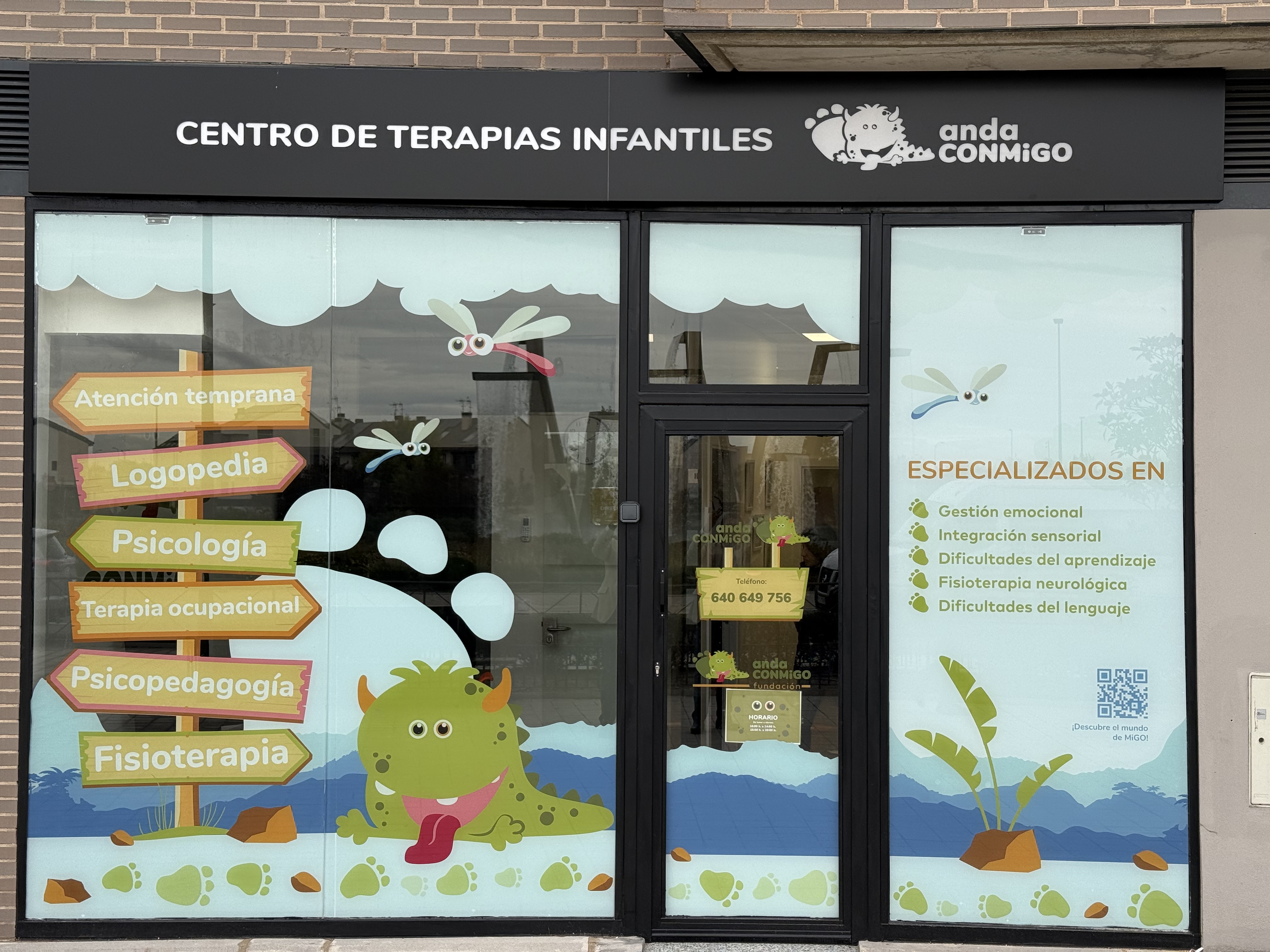 Fachada del centro anda CONMiGO Fuenlabrada Vivero