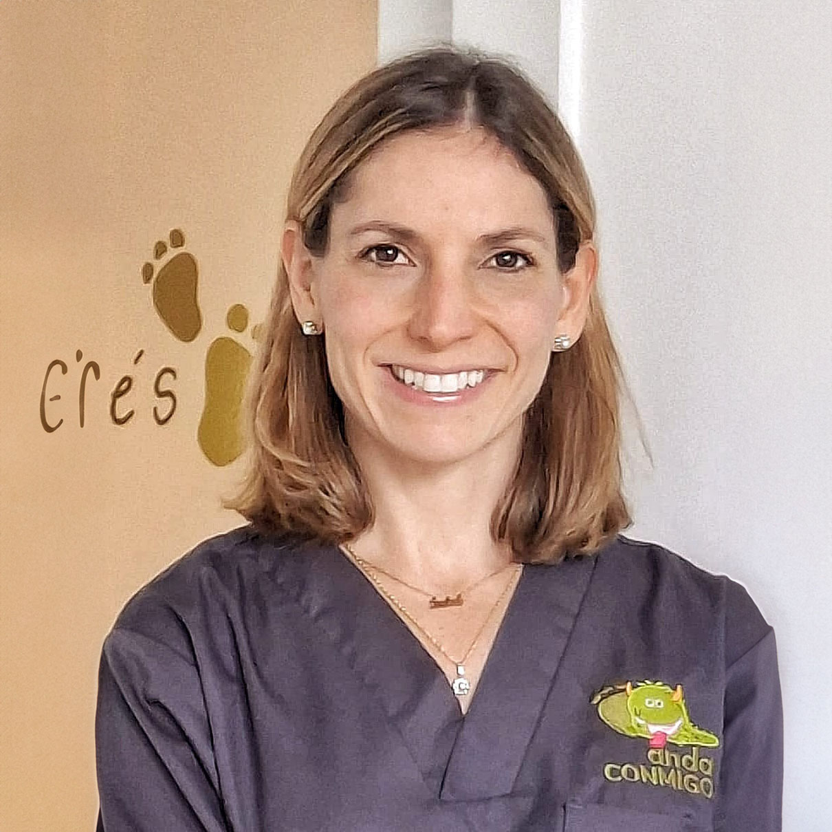 Isabel, directora y psicóloga y orientadora educativa del centro Oviedo