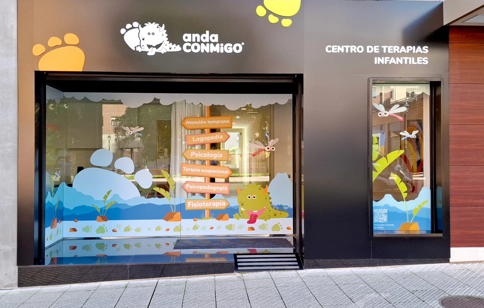 Fachada del centro anda CONMiGO Oviedo