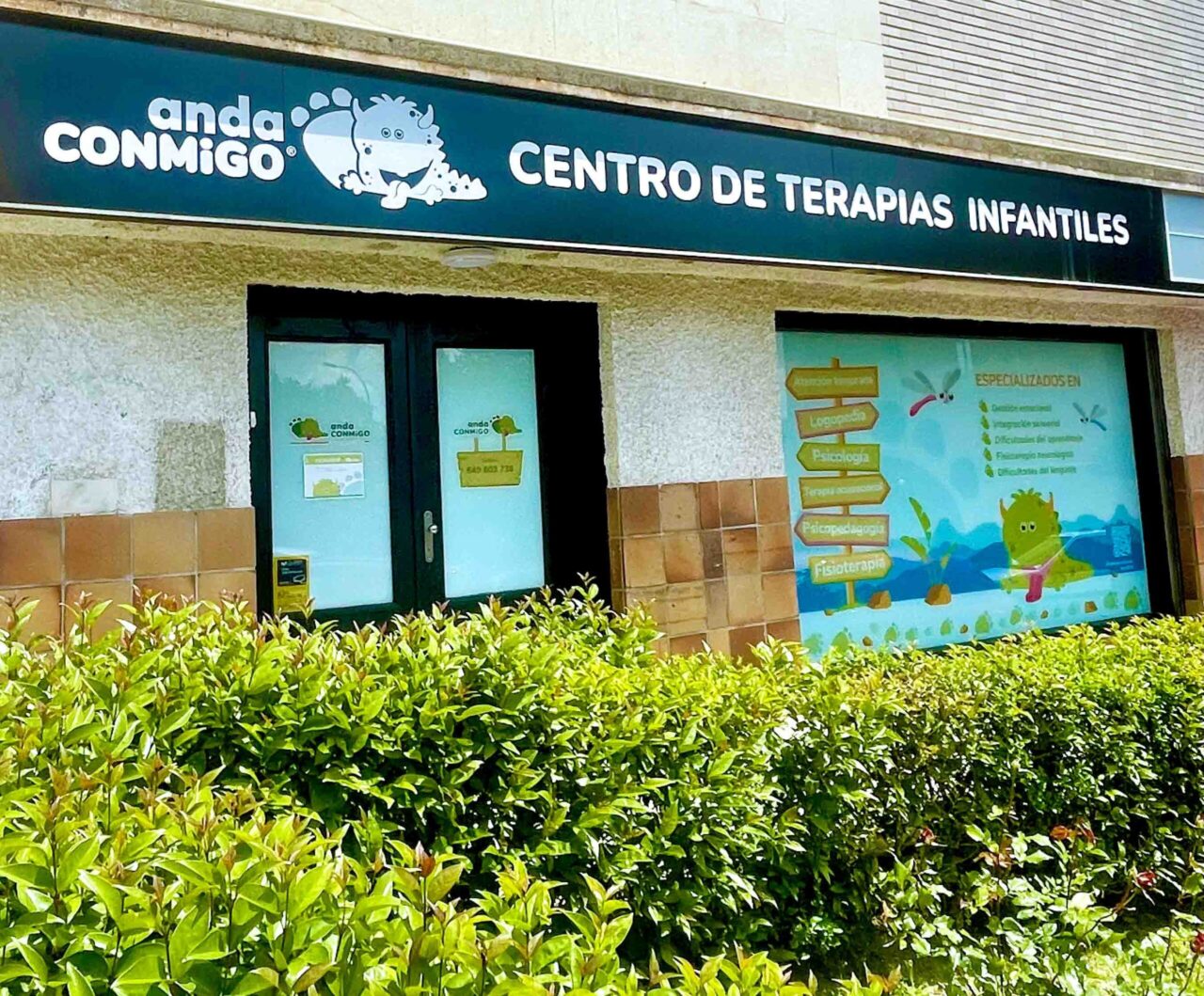 Fachada del centro anda CONMiGO Villalba